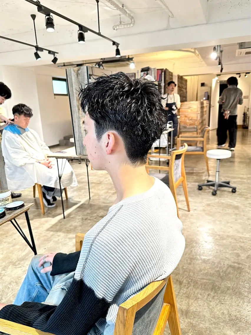 メンズ フェードカット メンズパーマ スパイキーショート カット ヘアカラー パーマ トリートメント 骨格補正施術/メンズ 専門美容師/YUYAのヘアスタイル