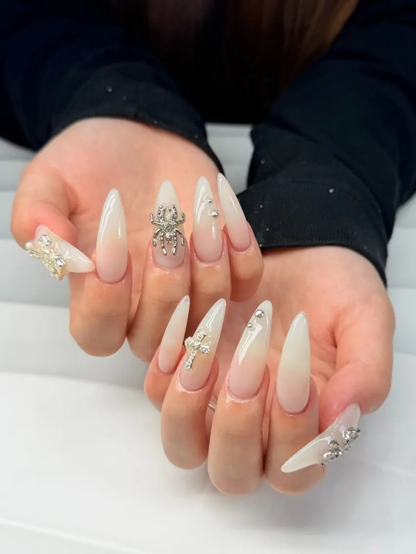 ネイル ハンドネイル The 1989 Nail Salonのネイルデザイン