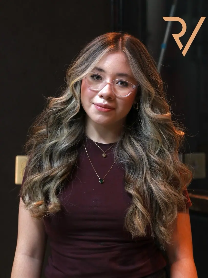ヘアカラー ロドリゲス ビレルのヘアスタイル