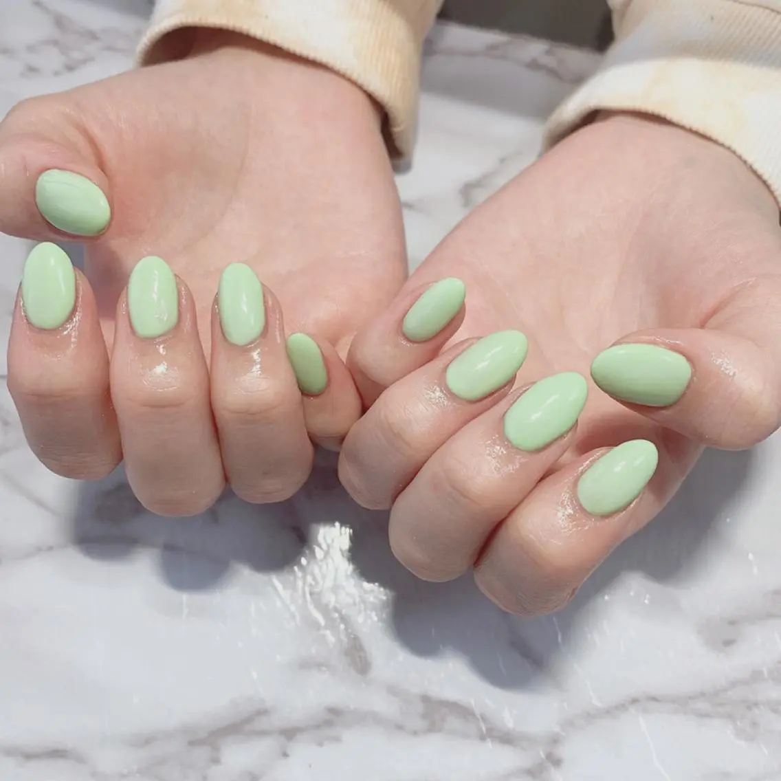 ネイル ワンカラーネイル ハンドネイル Ally's Nailのネイルデザイン