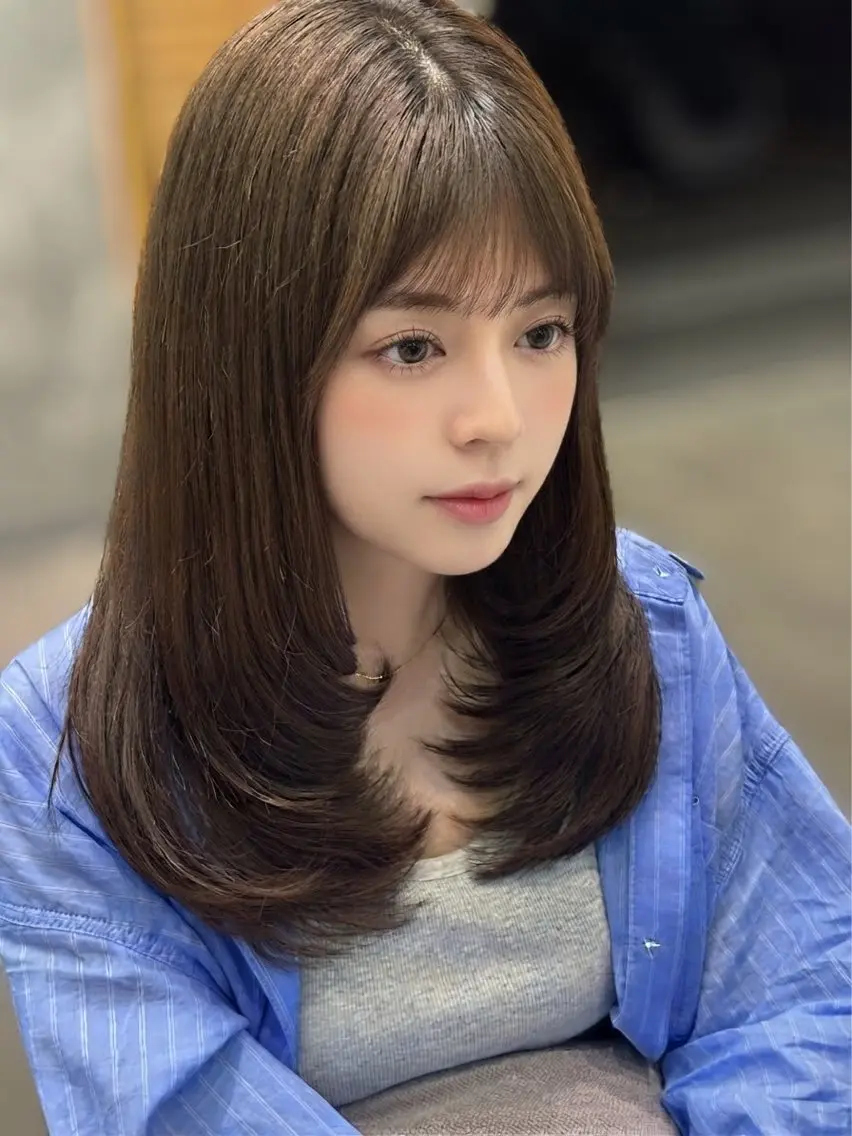 セミロング カット ヘアカラー MIHO 🫧似合わせレイヤーのヘアスタイル