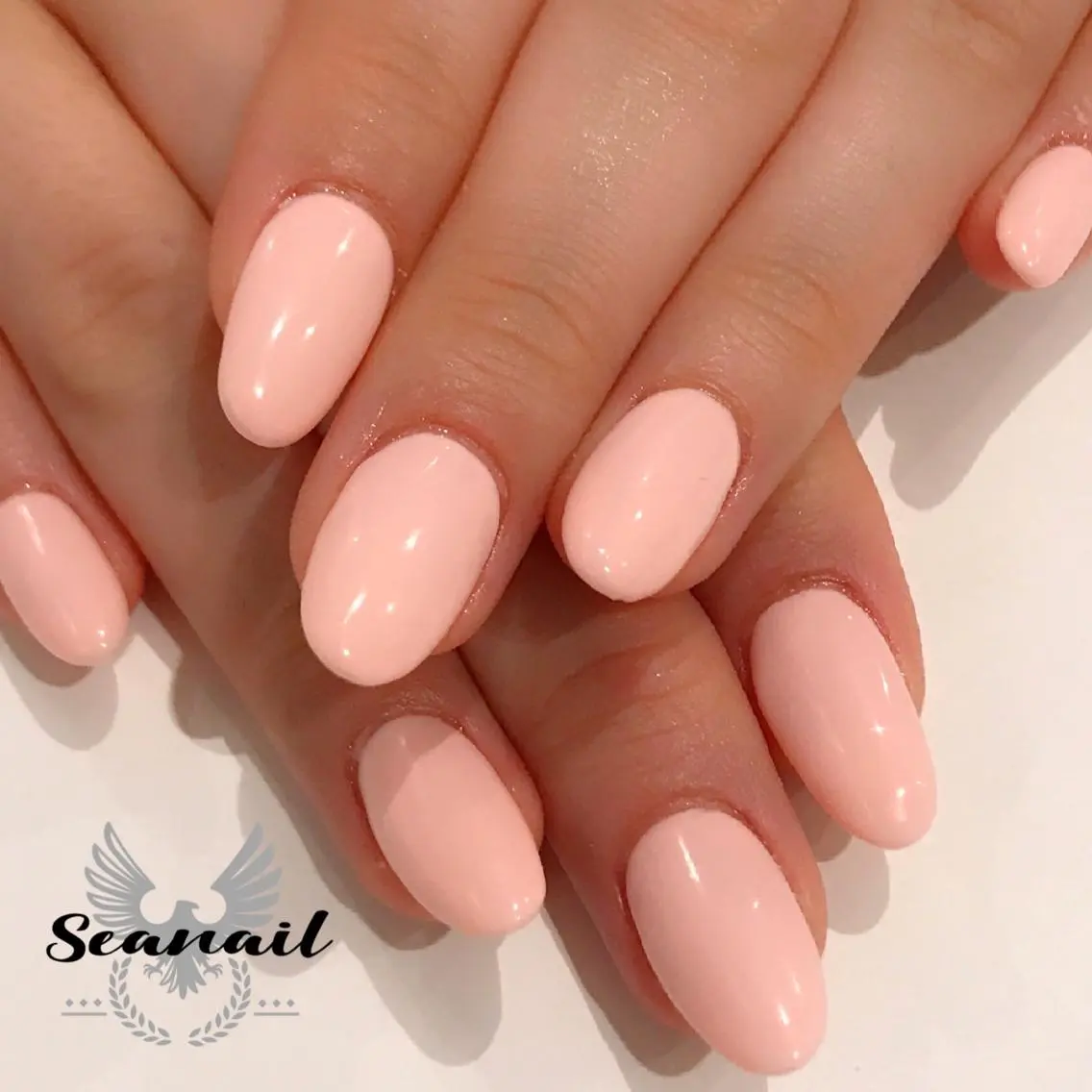 ネイル アートネイル フットネイル ジェルネイル 持ち込み ワンカラーネイル 小尾 栞のネイルデザイン