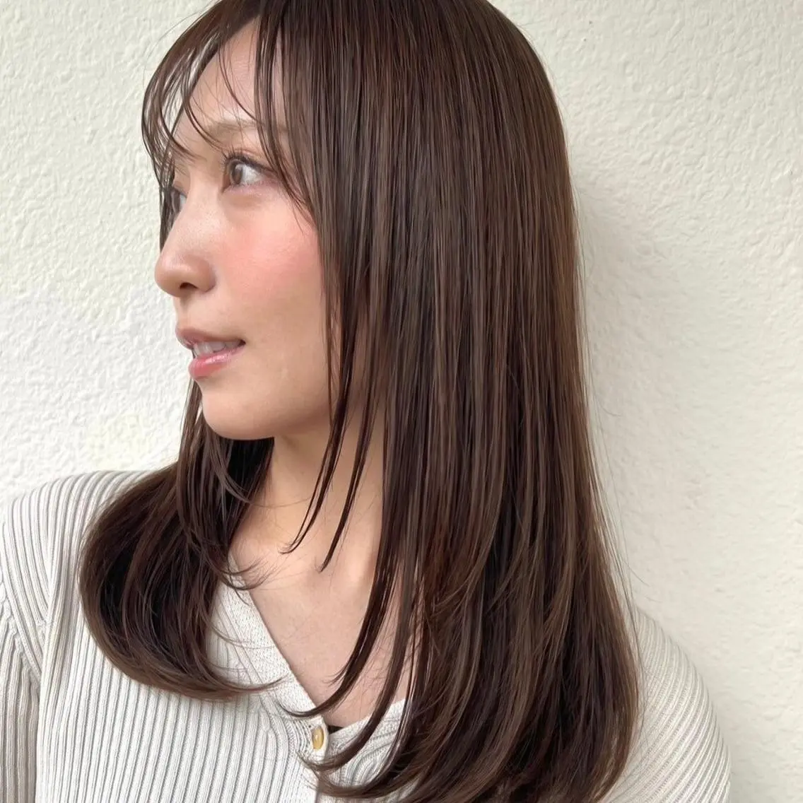 ロング 艶髪ストレート❇️ レイヤー❇️出町光流のヘアスタイル