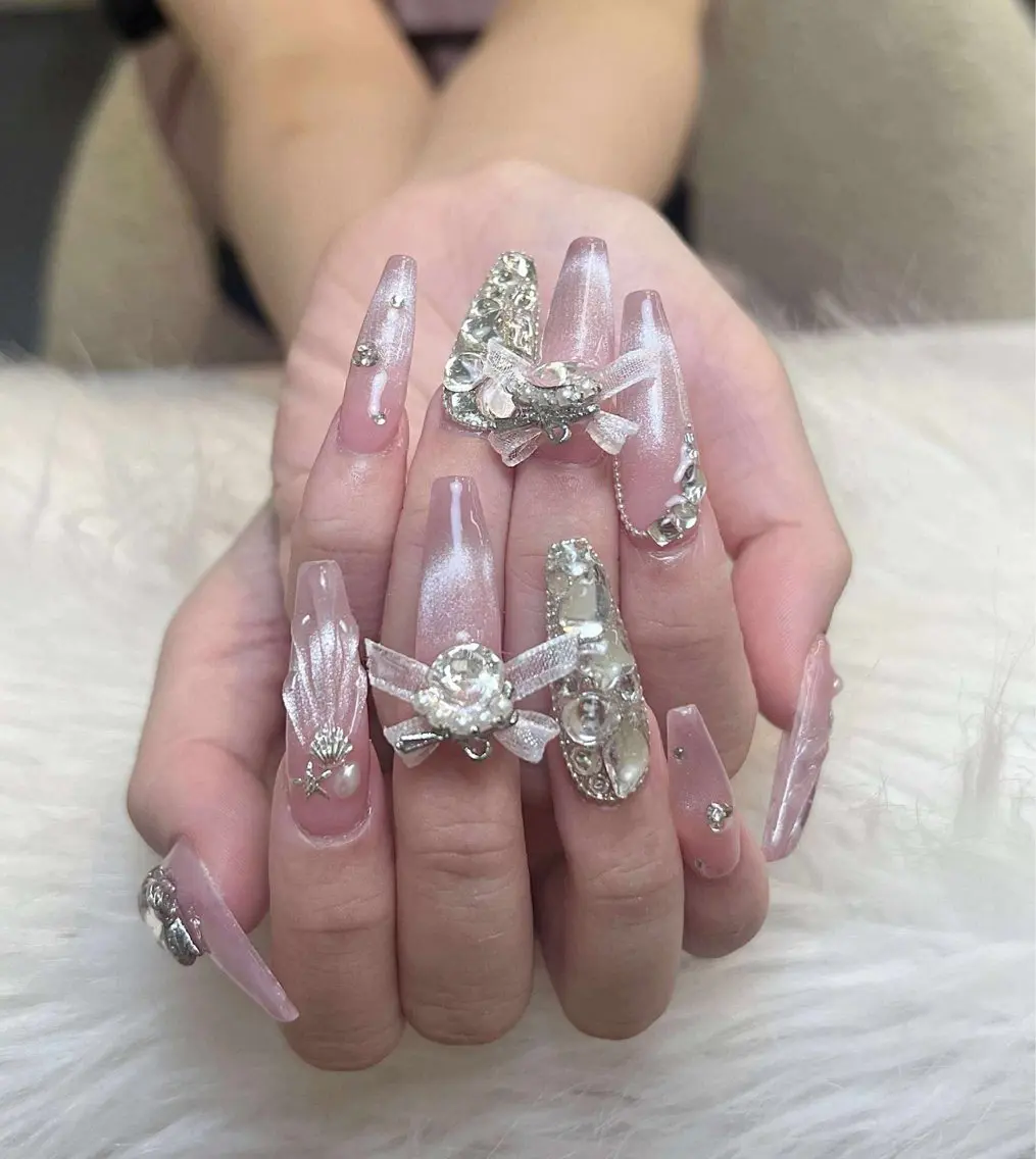 ネイル アートネイル 成人式 ジェルネイル ニュアンスネイル 夏ネイル Nie Nail Shinokuboのネイルデザイン