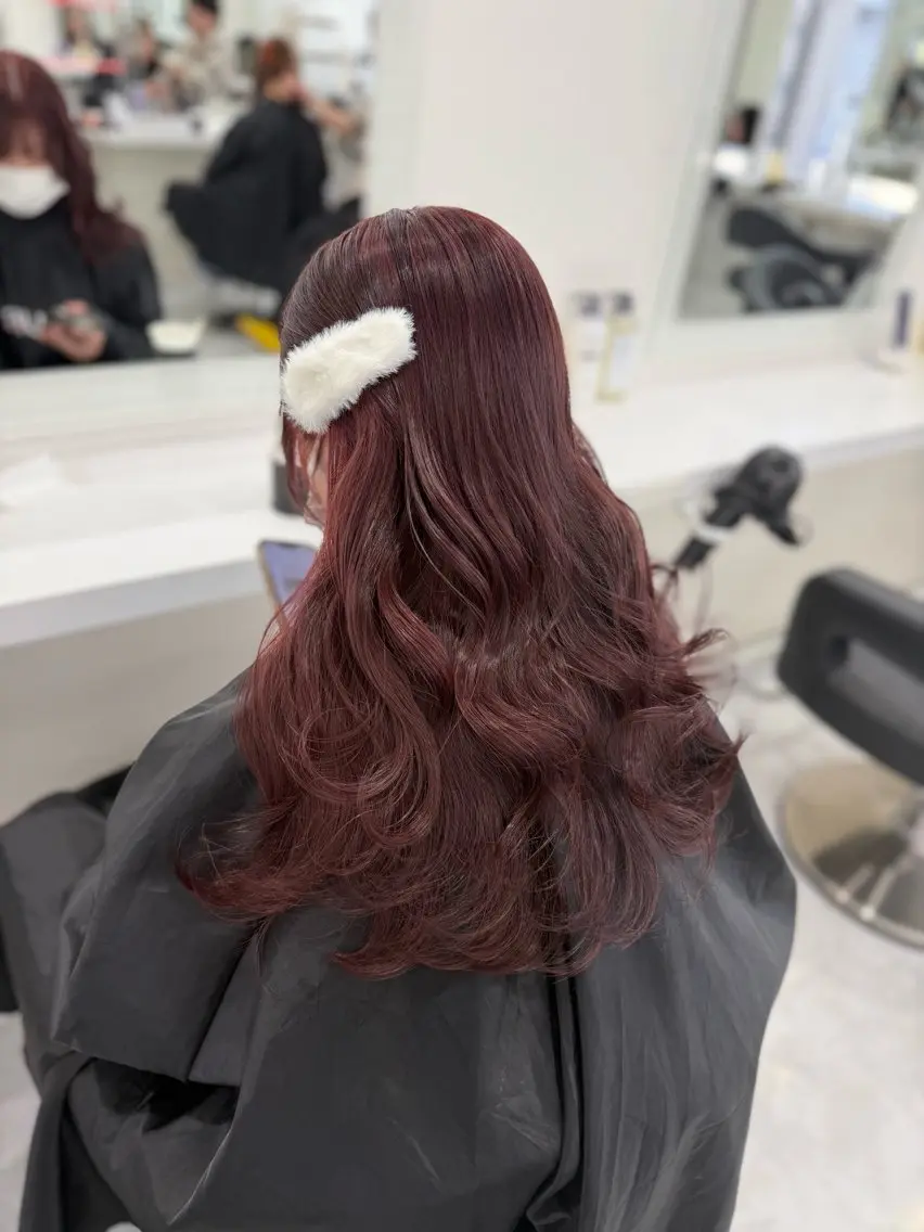 ロング カラー ブリーチ ブリーチなしカラー ピンクカラー ラベンダー💜 グレージュ🩶のヘアスタイル