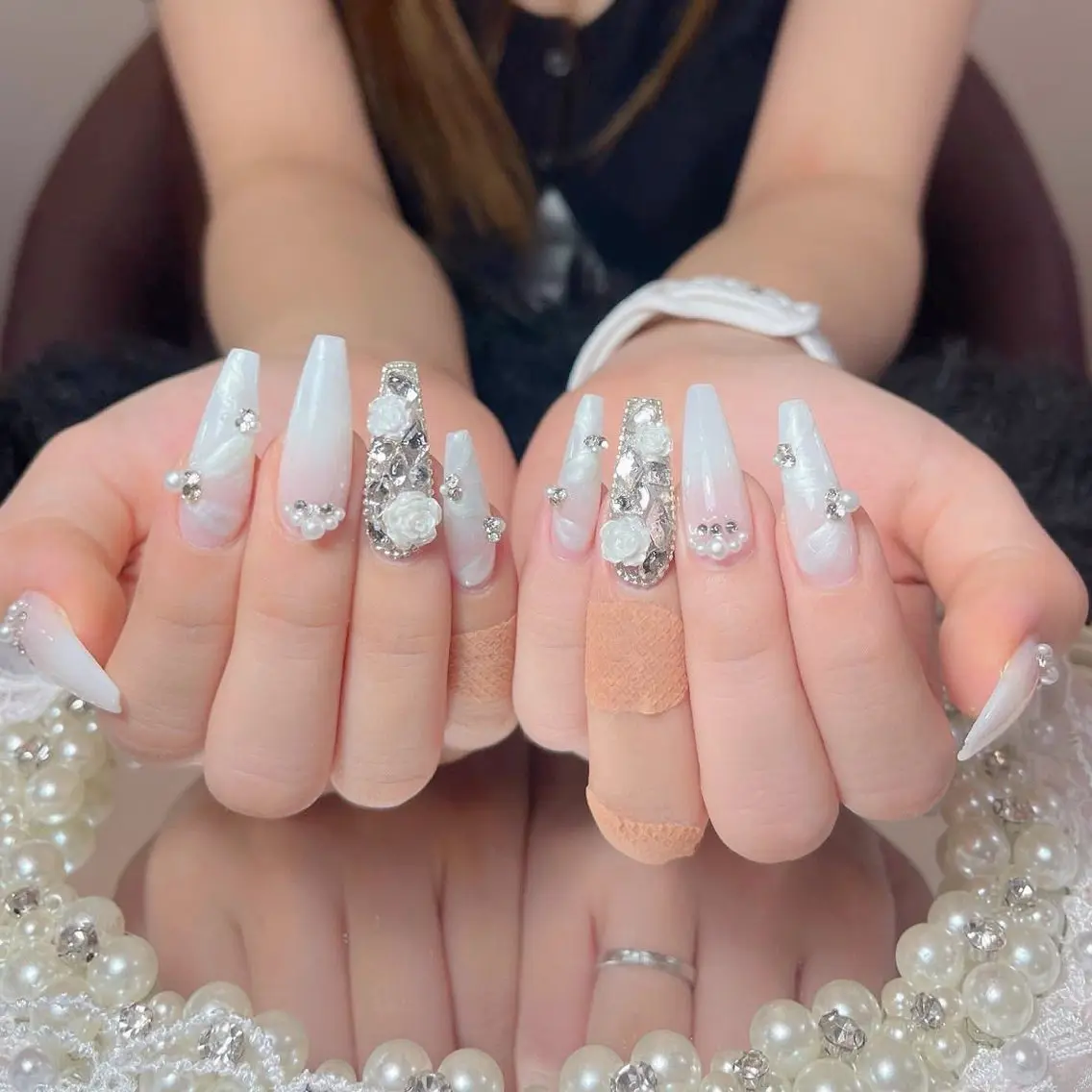 ネイル オーロラネイル 長さ出し フラッシュネイル フレンチネイル ジェルネイル ハンドネイル ハンドケア CiCi NailSalonのネイルデザイン