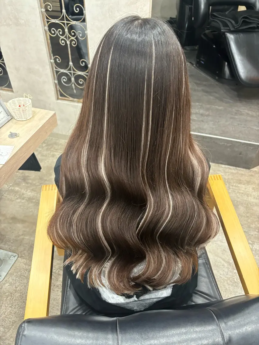ロング エクステ ブリーチカラー🐭♡ moeのヘアスタイル
