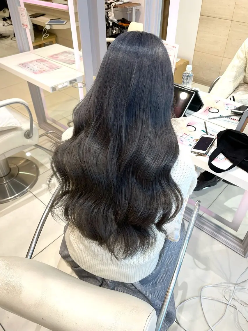 ロング カラー ブリーチ カット トリートメント mako︴ Euphoriaのヘアスタイル