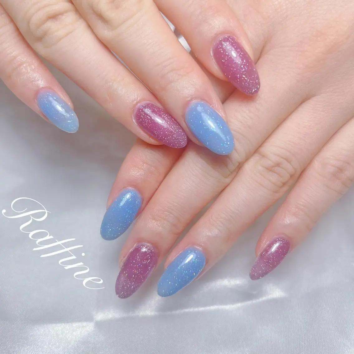 ネイル ハンドネイル RAFFINE haru🦋🩵のネイルデザイン