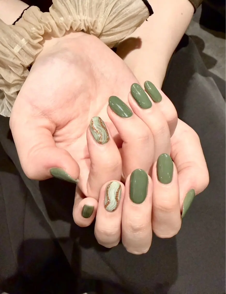 ネイル アートネイル シンプルネイル 中山 歩美のネイルデザイン