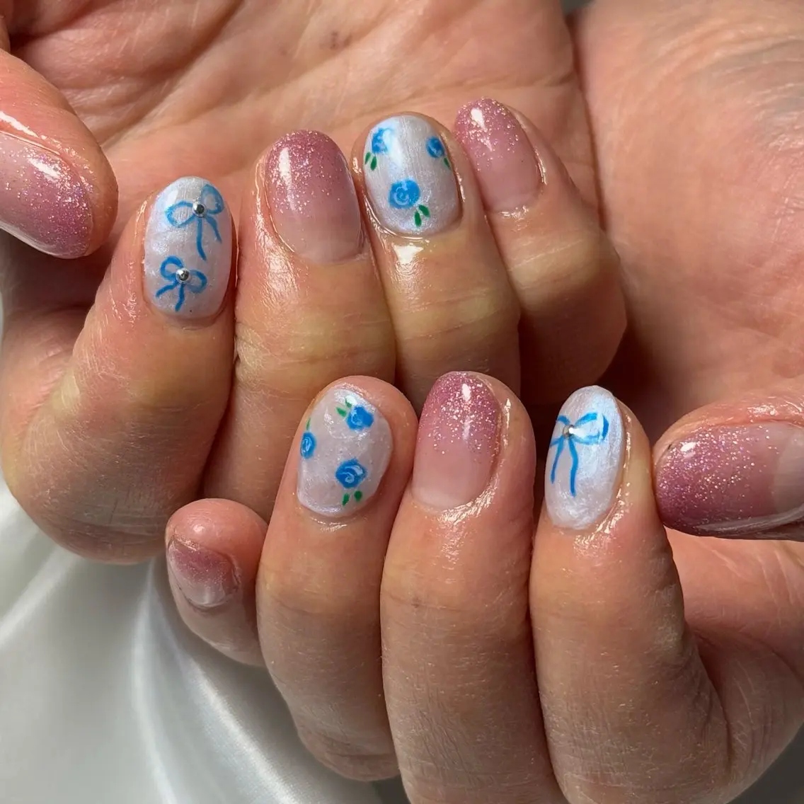 ネイル ブルー Ray nail natsu🎀のネイルデザイン