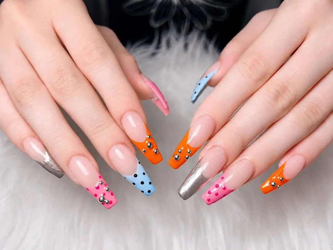 ネイル AURA NAIL 上前津のネイルデザイン