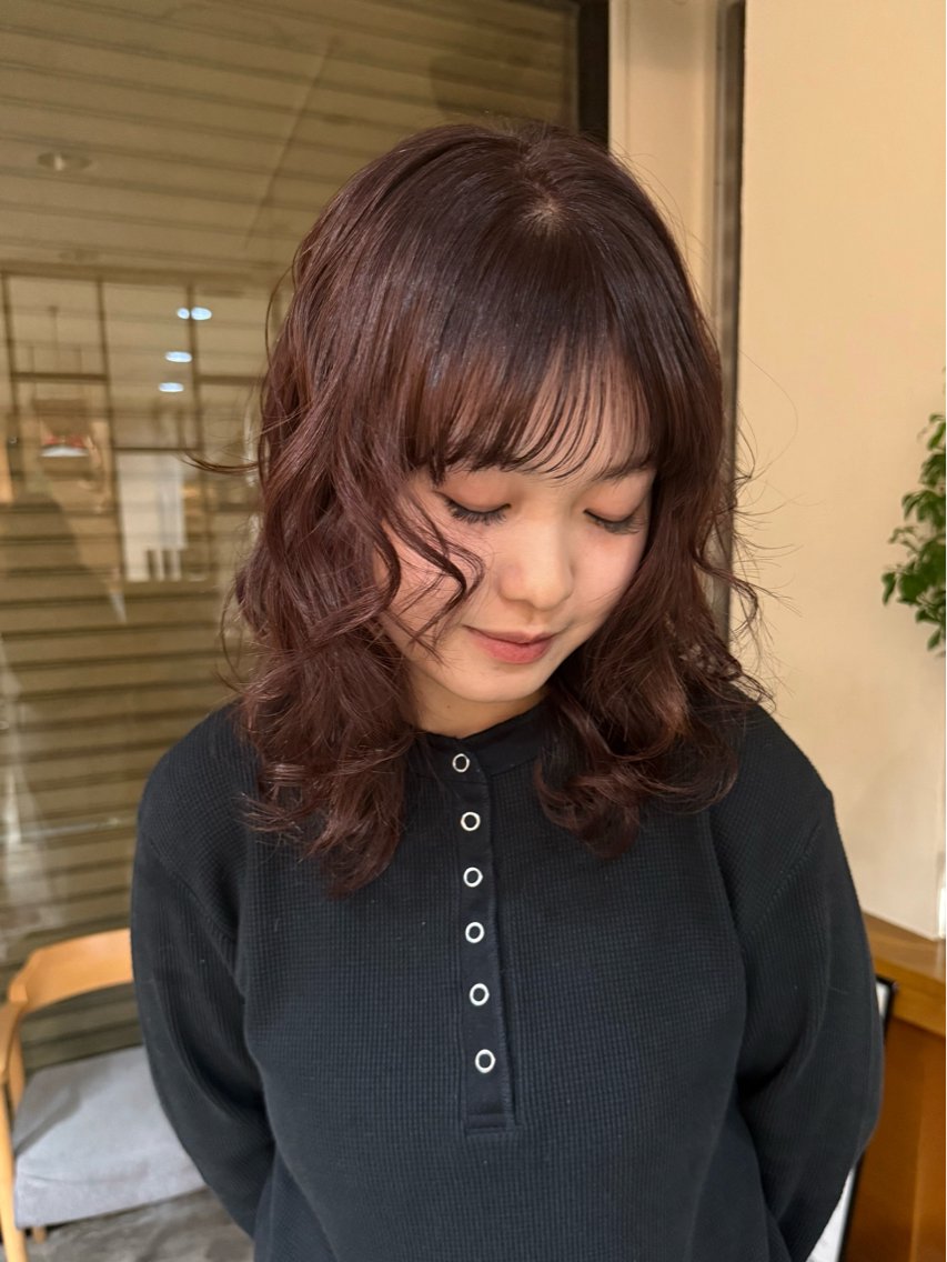ミディアム 藤澤 聖奈のヘアスタイル