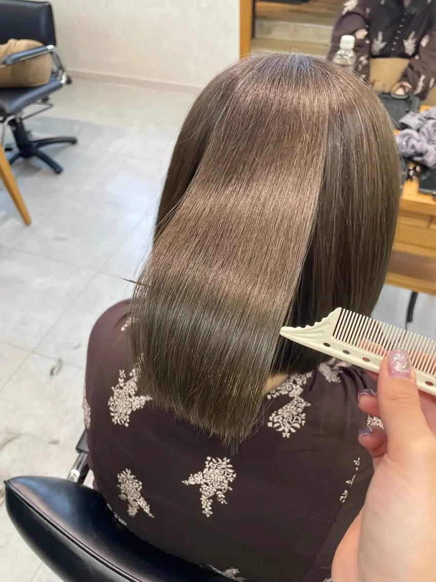 セミロング 髪質改善 縮毛矯正 トリートメント 酸熱トリートメント ヘアカラー カラーモデル募集 ✨🤍モモハ🤍✨のヘアスタイル