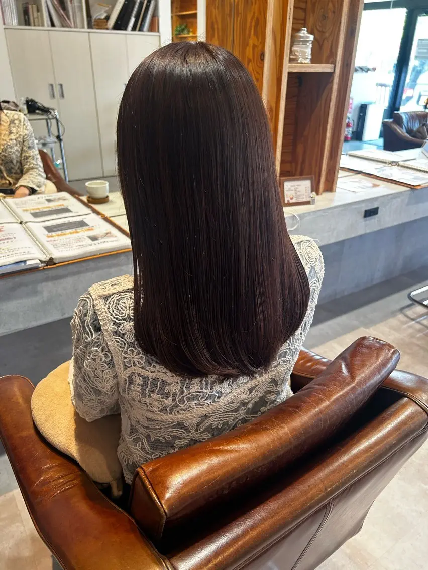 ロング カラー ブラウンカラー ピンクカラー ピンクブラウン adorable 樋口円のヘアスタイル