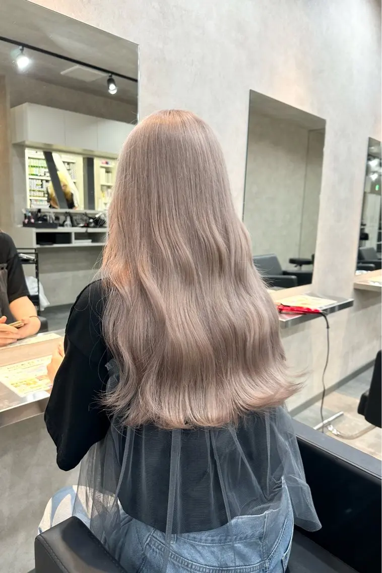 セミロング カラー ヘアアレンジ ベージュカラー ミルクティーベージュ 境町/透明感カラー/ レイヤー/中茎涼太のヘアスタイル