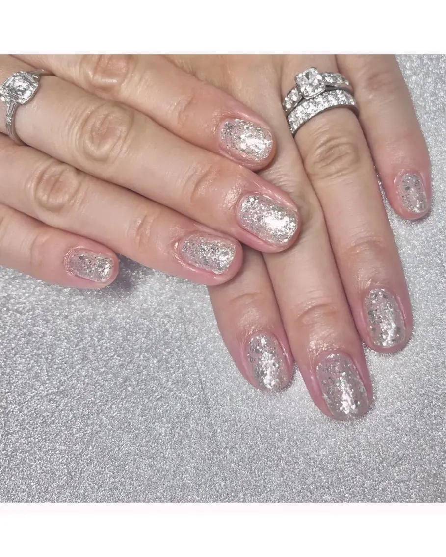 ネイル ラメ(グリッター) ワンカラーネイル BEE NAILのネイルデザイン