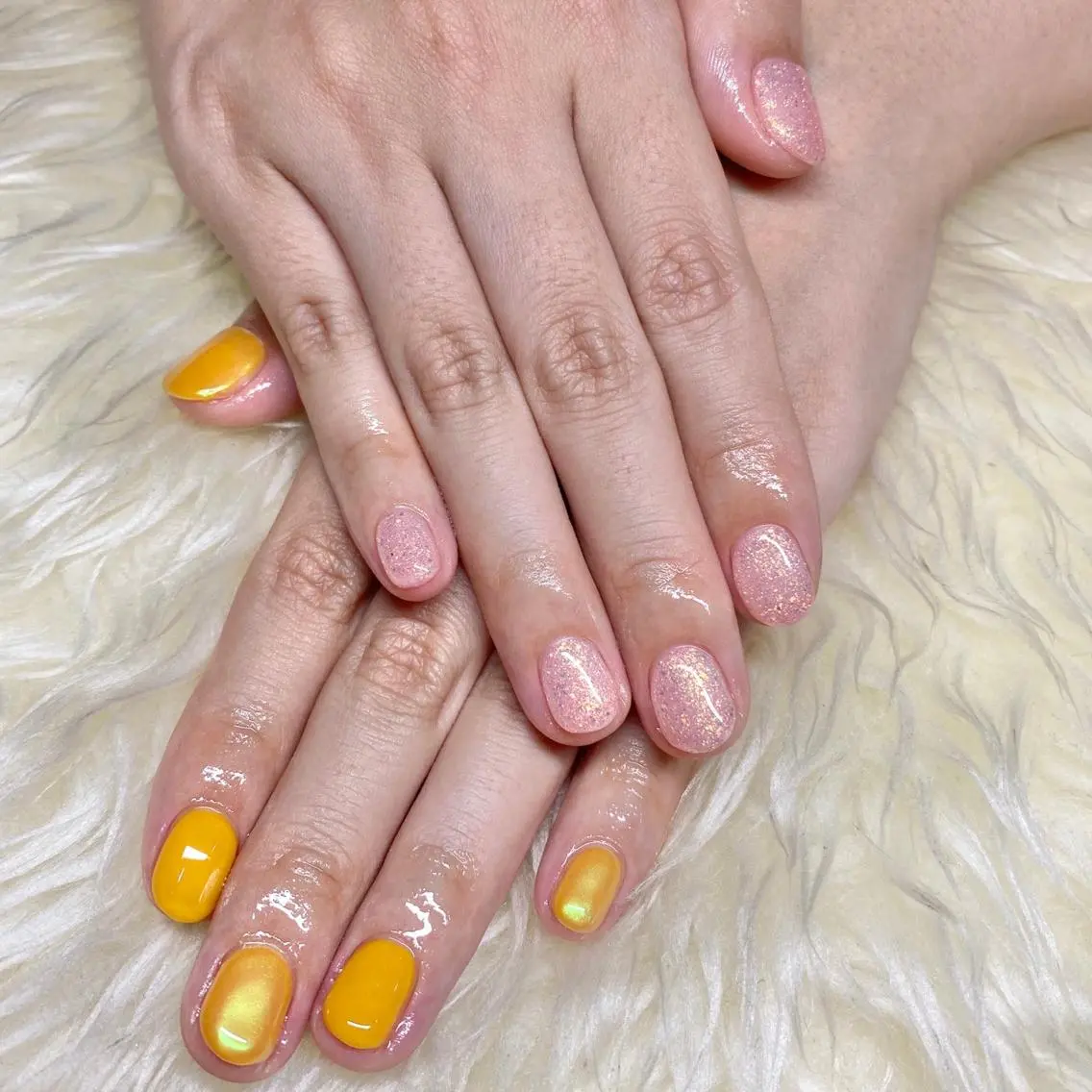 ネイル ミラーネイル ハンドネイル Nail&eye Belire 新宿のネイルデザイン