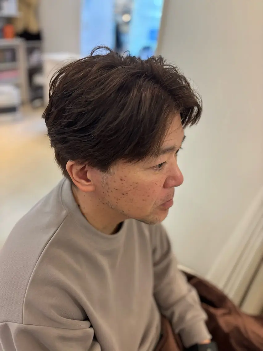 メンズ ヘアカラー lachiq R+ カイトのヘアスタイル