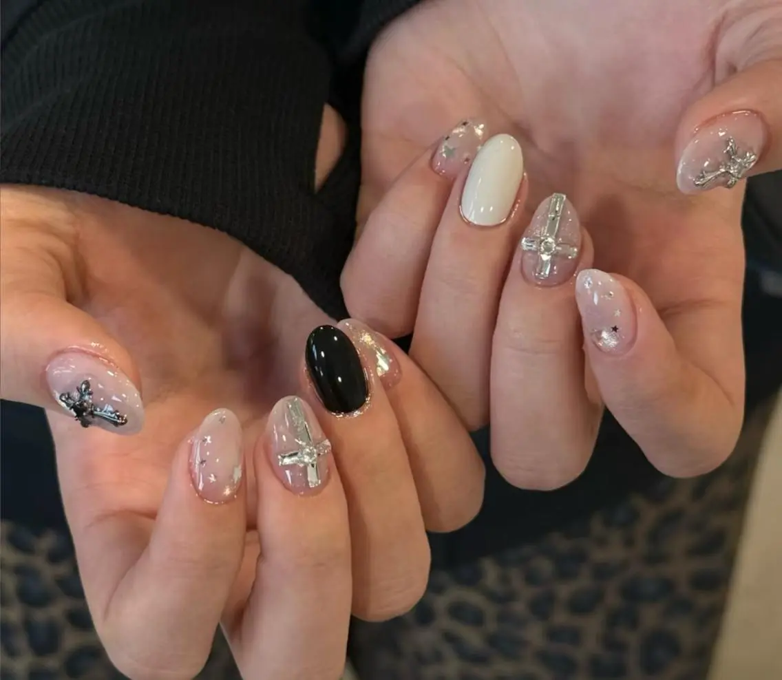 ネイル ハンドネイル 🎀 NaNa_nailのネイルデザイン