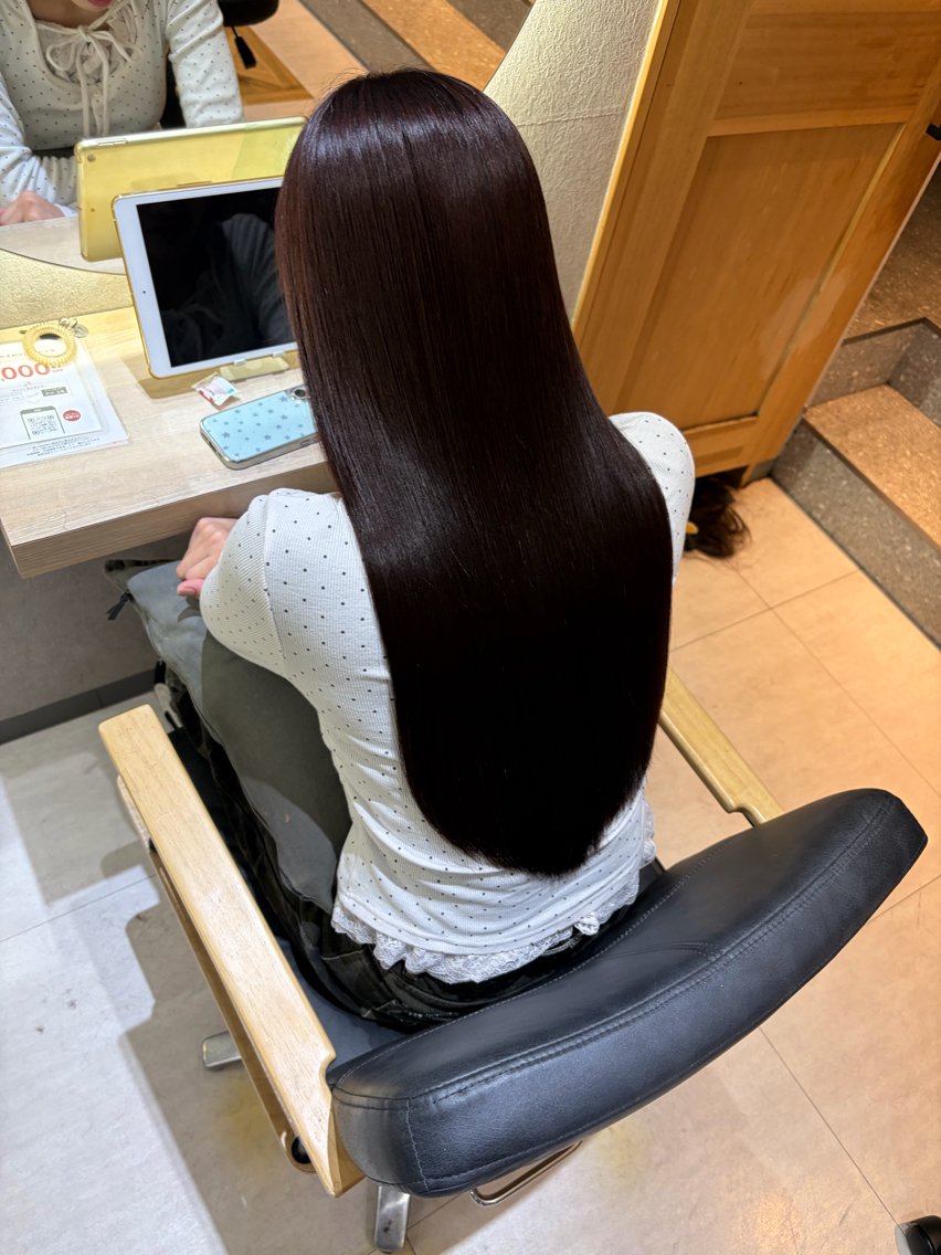 セミロング カラー 髪質改善 トリートメント Asumi🫧トリー トメント持続No1のヘアスタイル