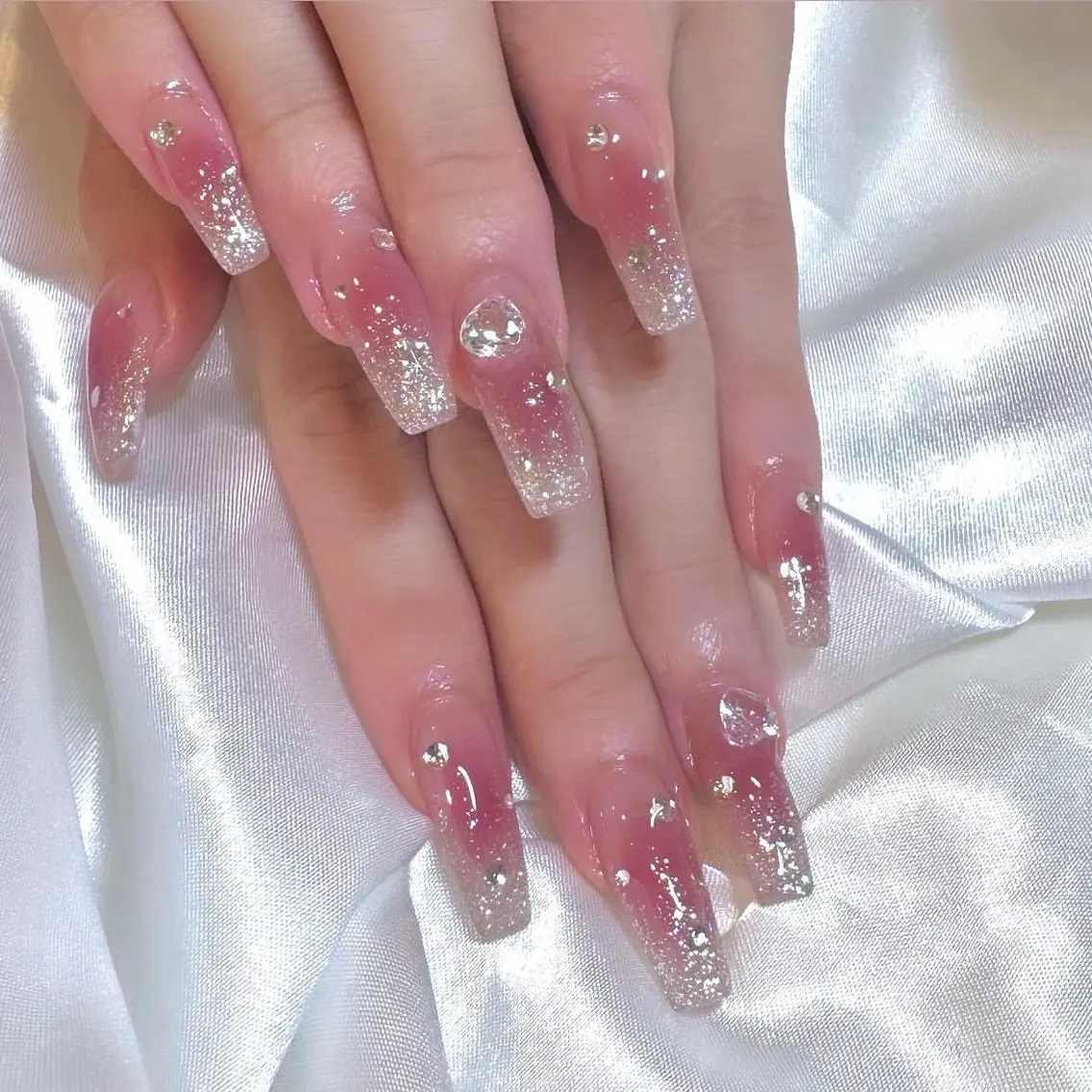 ネイル 長さ出し ジェルネイル 韓国ネイル 持ち込み ワンカラーネイル kana nailのネイルデザイン