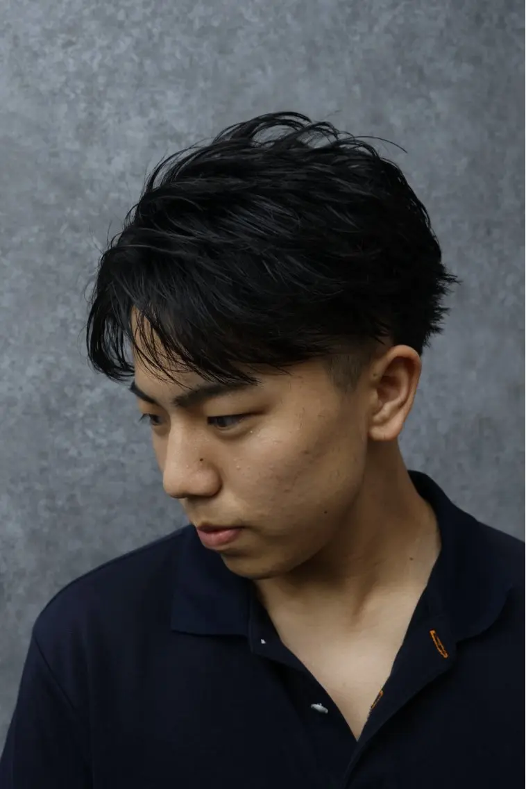 【人気No.1🔥】メンズカット+ケアフェザーパーマ🪽 自然な毛流れの写真