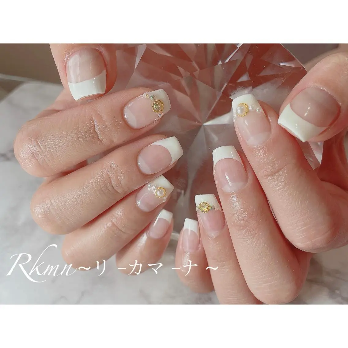 ネイル アートネイル フレンチネイル シンプルネイル 春ネイル ホワイト ハンドネイル フットネイル ハンドケア Rkmn ~リ-カマ-ナ~のネイルデザイン