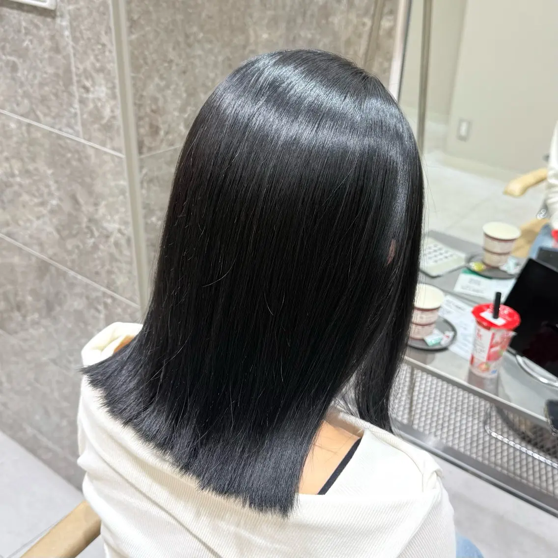ミディアム カラー ヘアカラー トリートメント 韓国レイヤー｜ ハイトーン｜ココナのヘアスタイル