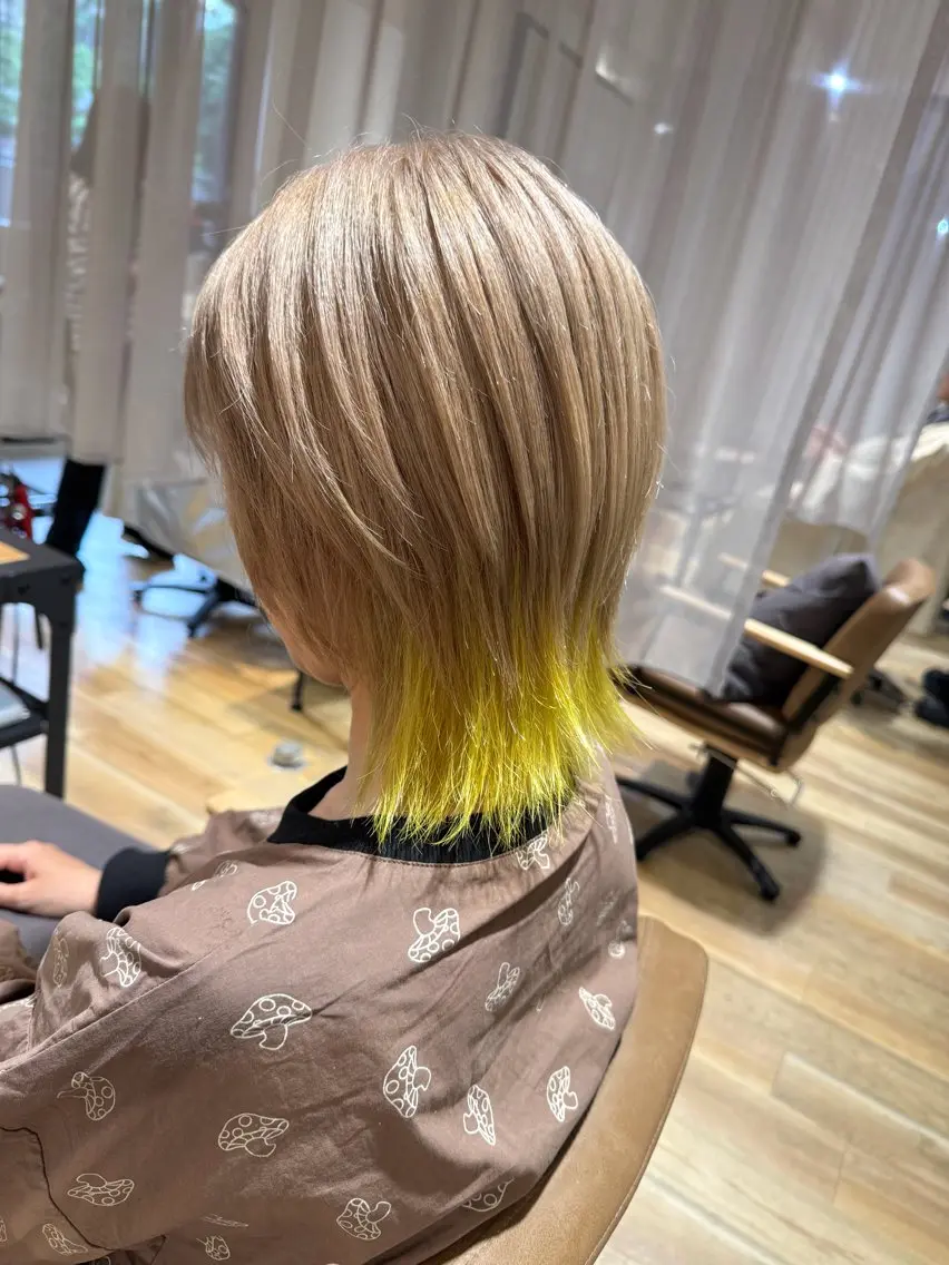 ショート カラー ヘアカラー トリートメント ツチイ リョウタのヘアスタイル