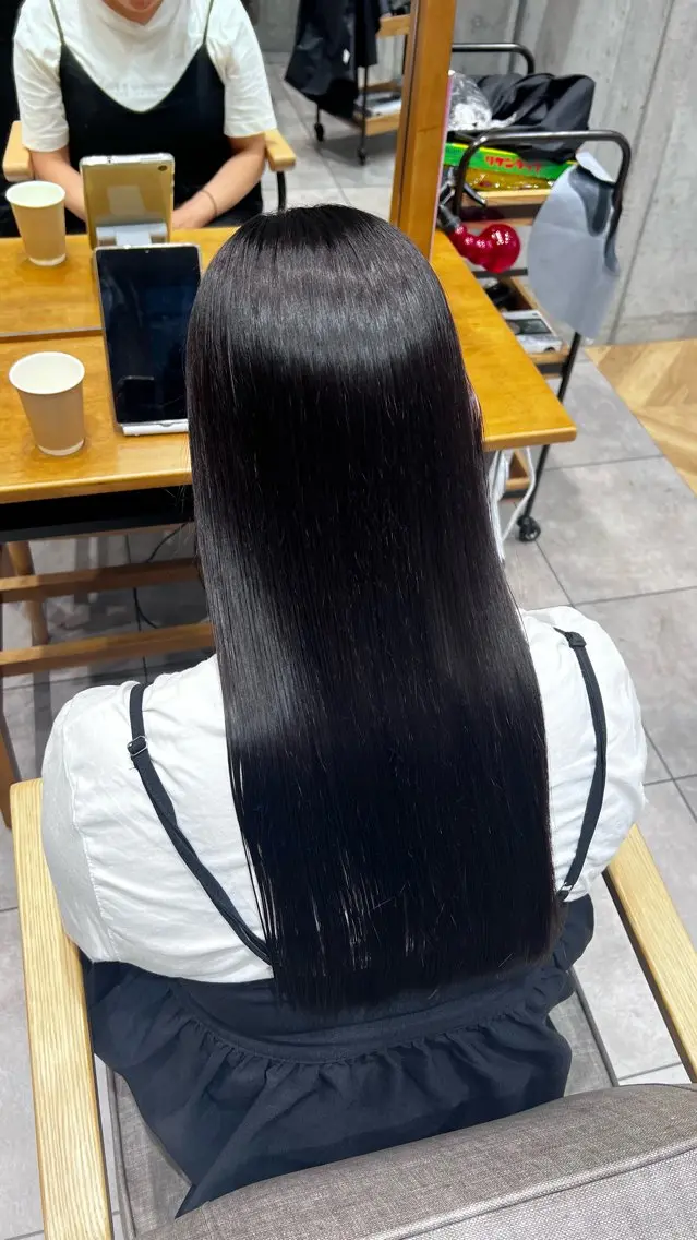 ロング 縮毛矯正 🐬Lala 🐬のヘアスタイル