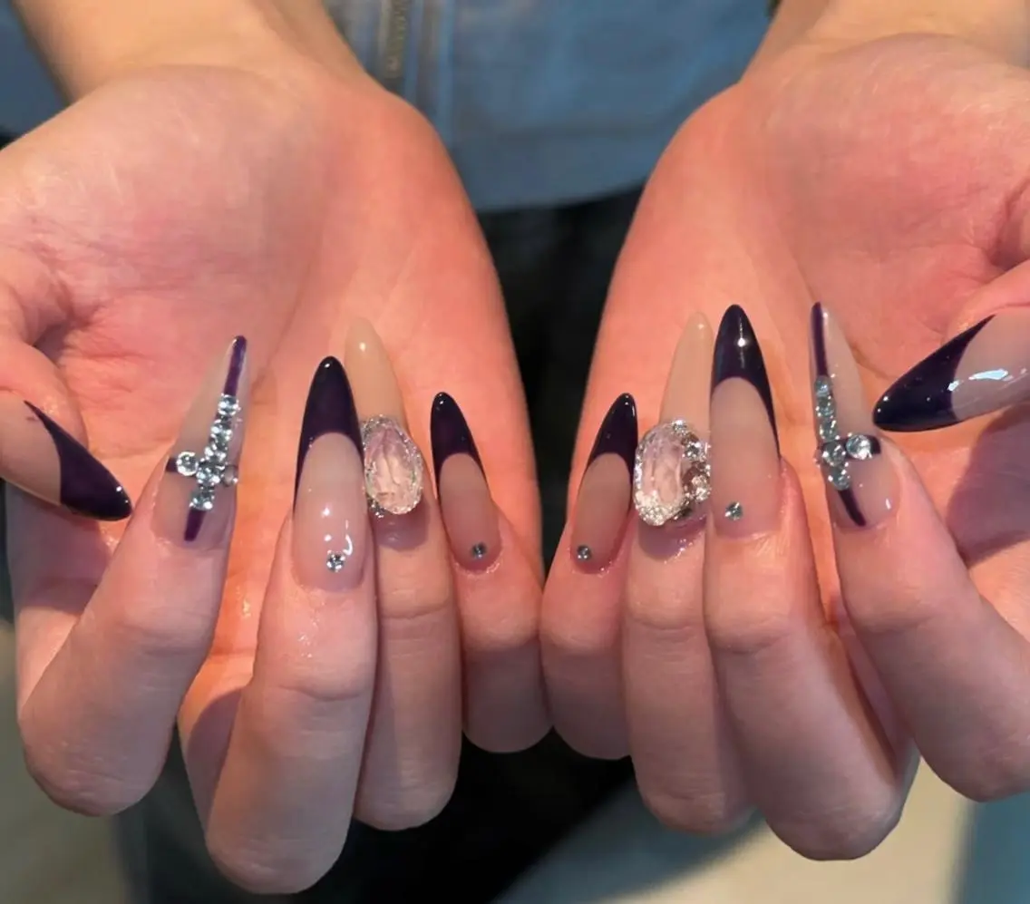 ネイル ハンドネイル 🎀 Ayaka_nailのネイルデザイン