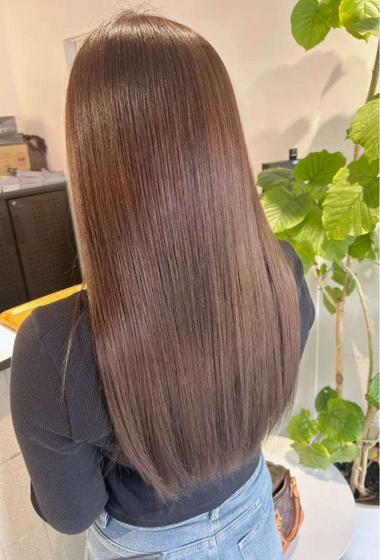 ロング カット 縮毛矯正 トリートメント 💎韓国カラー Giness坂下巧のヘアスタイル