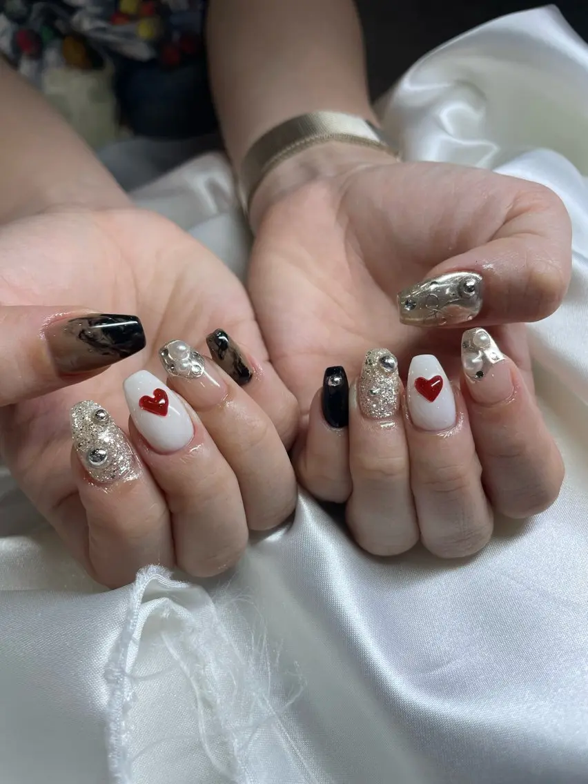 ネイル 持ち込み Rommy suiのネイルデザイン