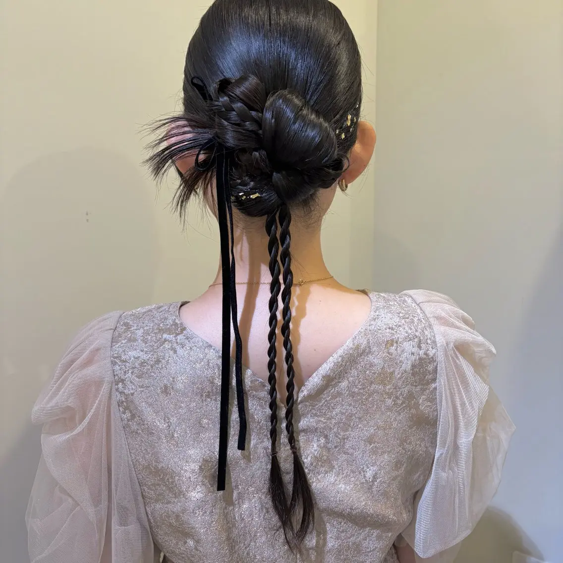 ロング ヘアアレンジ ヘアセット ボウ🪞ヘアセット /メイク/マツパのマツエク・マツパデザイン