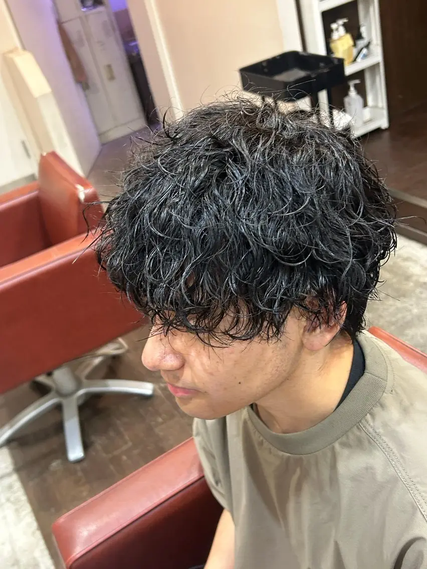 ショート メンズ 波巻きパーマ 【横浜メンズ特化】 💥りょうま💥のヘアスタイル