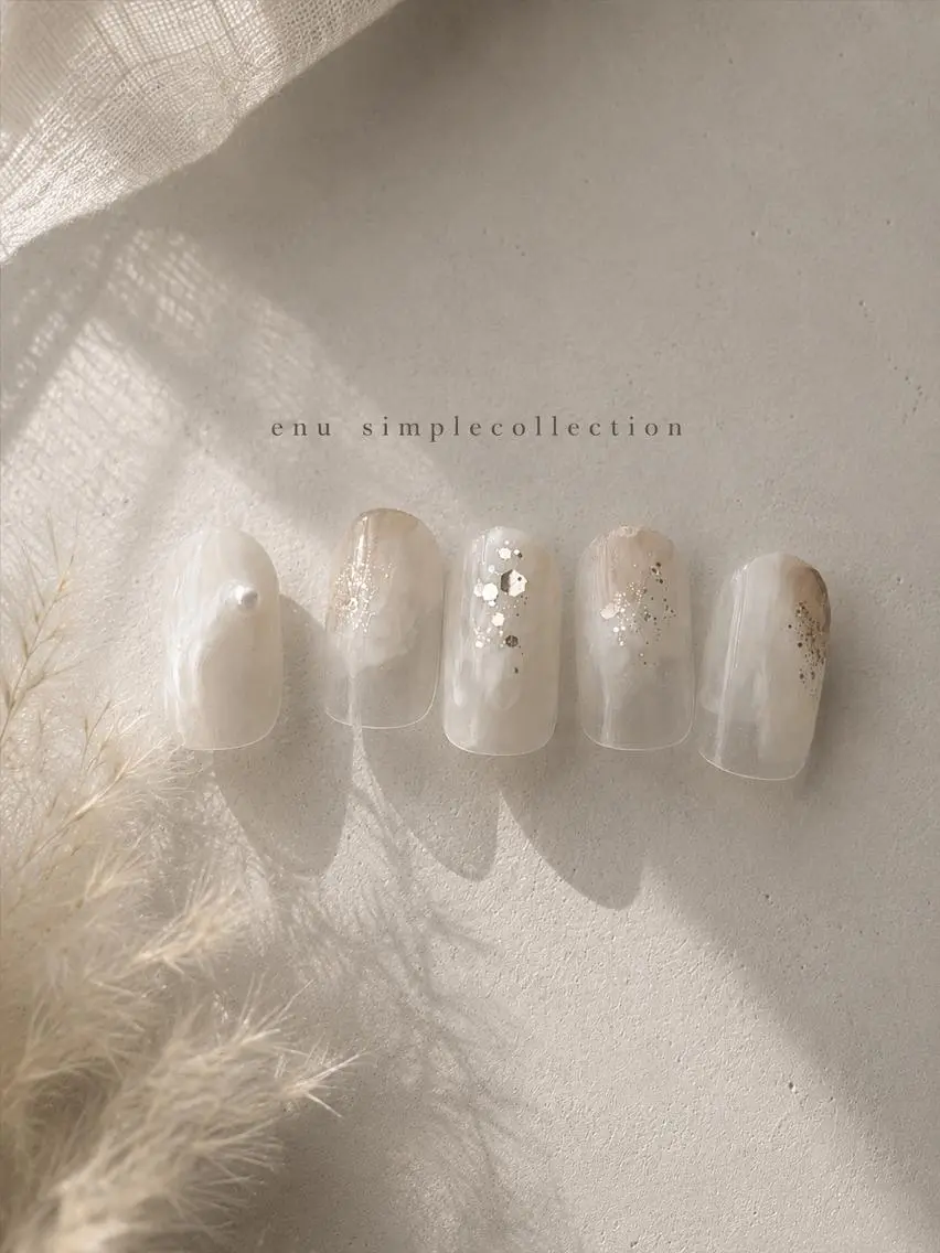 【HANDでもFOOTでも】Simple Art２0種類⭐︎モデル様募集の写真