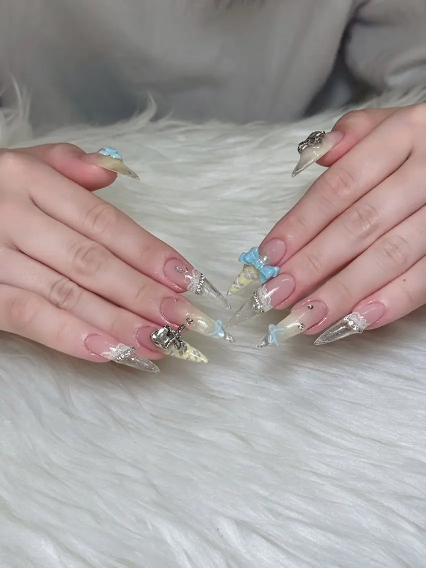 ネイル ロングネイル ワンホンネイル ハンドネイル ハンドケア NEM nailstudioのネイルデザイン