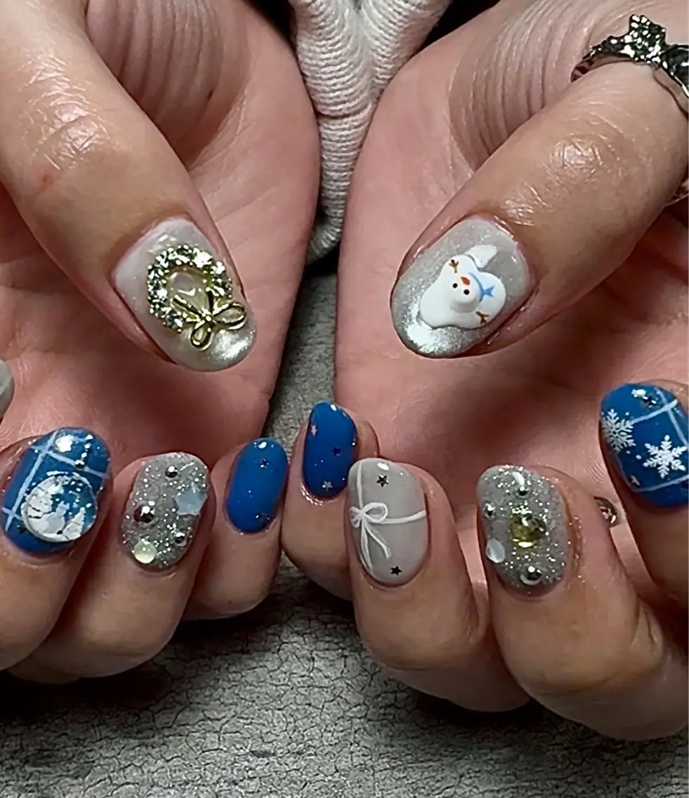 ネイル ブルー マグネットネイル 冬ネイル クリスマス ハンドネイル Nail room U-！のネイルデザイン