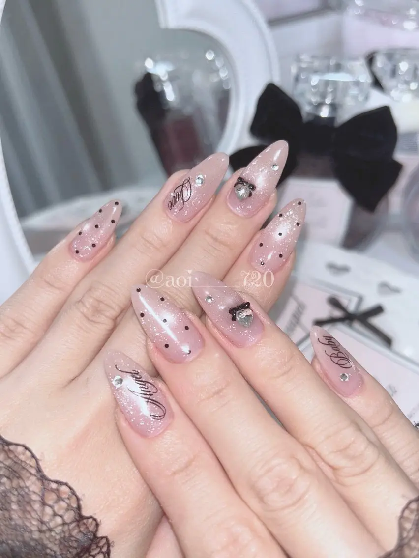ネイル Cerise Nailのネイルデザイン