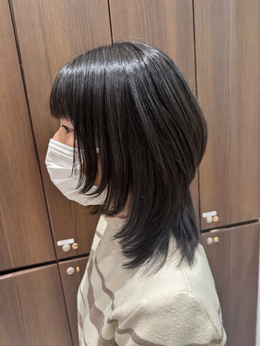 ミディアム レイヤーカット 🌻井上 マリー🌻のヘアスタイル