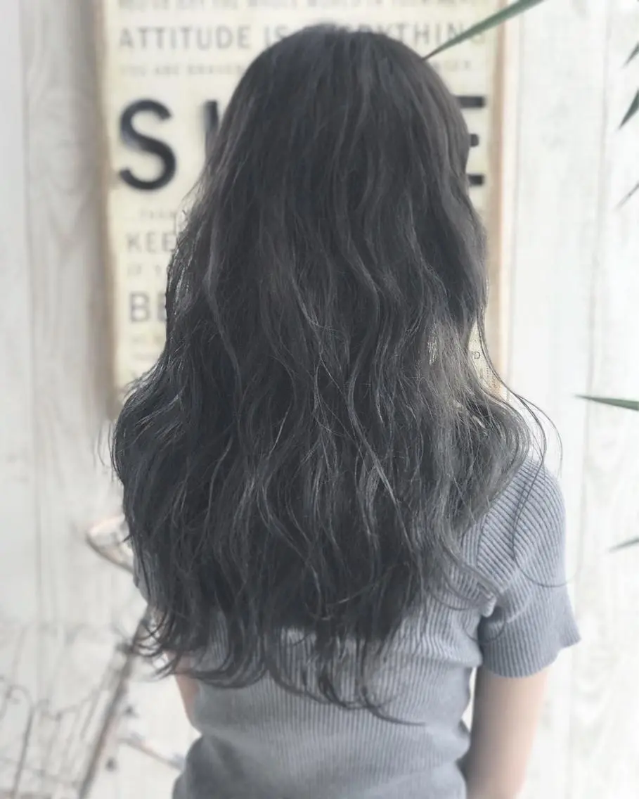 春休み特別価格🌸黒髪戻し🐺🖤の写真