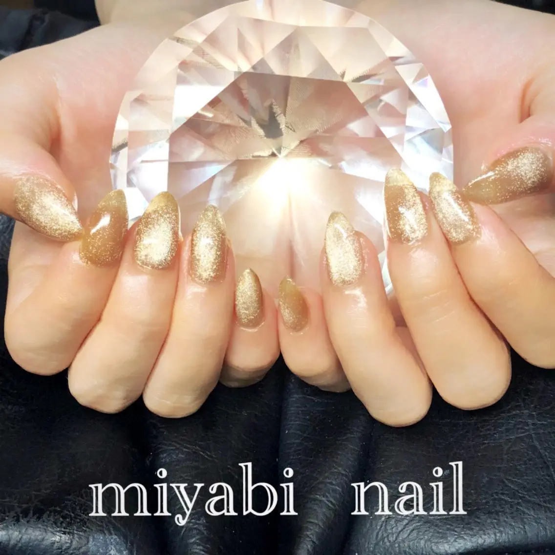 ネイル アートネイル ジェルネイル ゴールド マグネットネイル ハンドネイル miyabi nail 桂川駅近くのネイルデザイン
