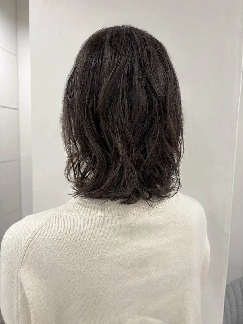 ミディアム パーマ ミディアムパーマ カット パーマ 細野 菜月のヘアスタイル