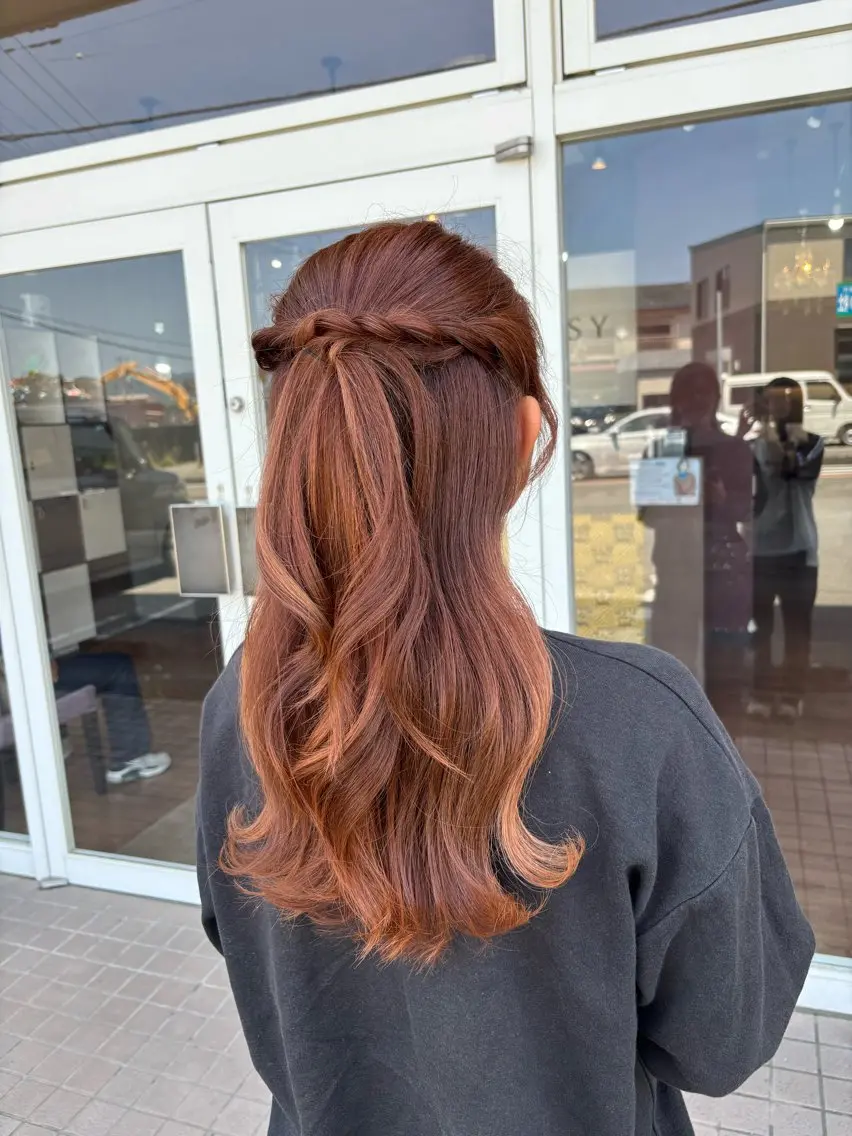 カラー 透明感カラー オレンジ 飛彈 優風のヘアスタイル