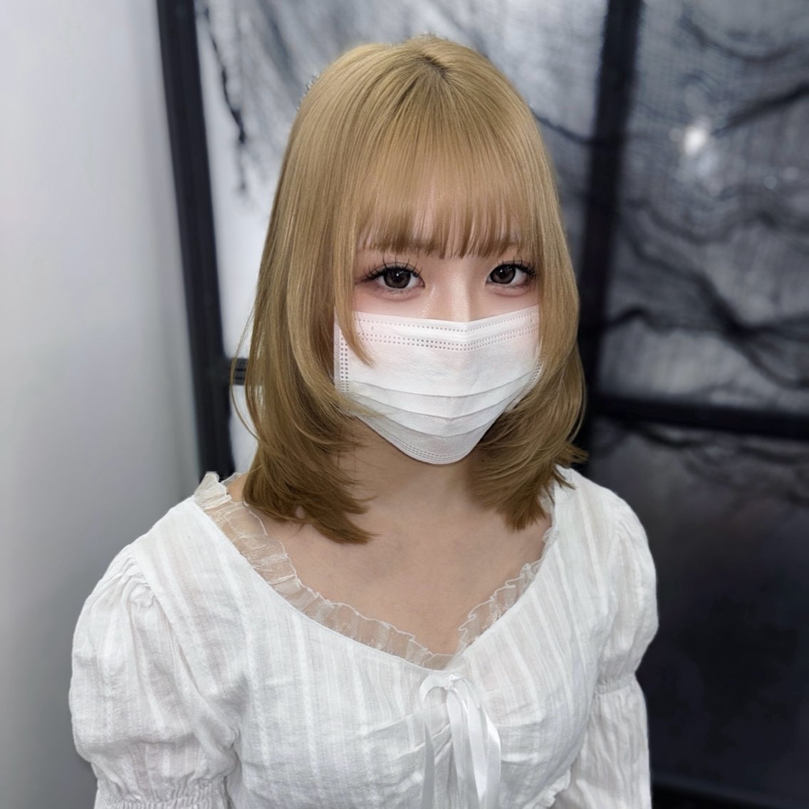 ミディアム カット Ren. 🦋デザインカラーのヘアスタイル