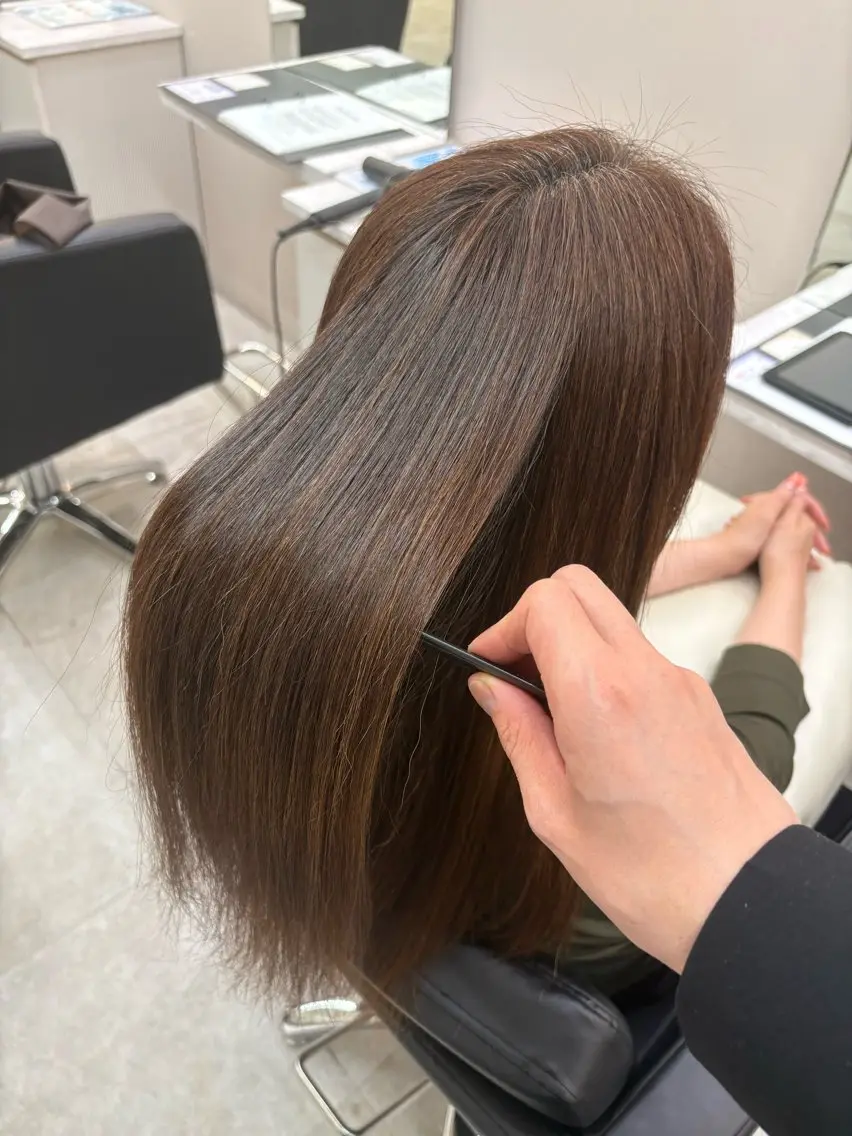 ロング 縮毛矯正 冨江 弘貴のヘアスタイル
