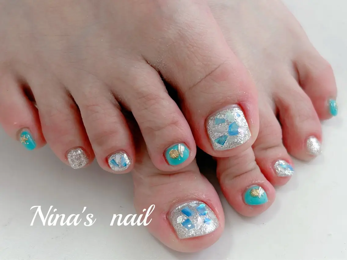 ネイル フットネイル Nina's nailのネイルデザイン