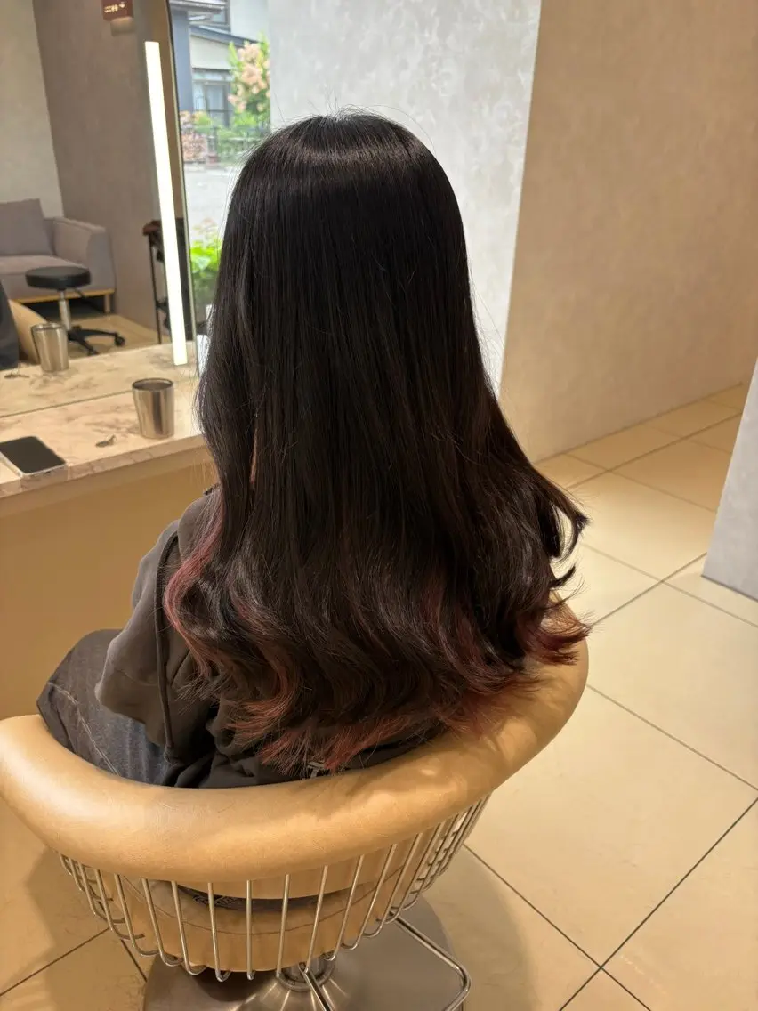 ロング カラー ピンクカラー 笹川 聖奈のヘアスタイル