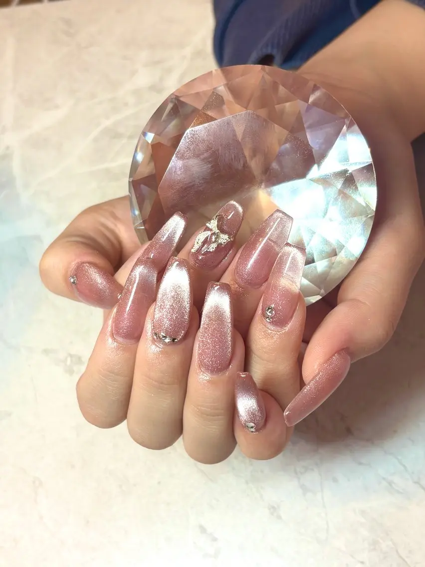 ⚠️当日予約ok⚠️【オフ込長さだし➕マグネットorフラッシュネイル💅】の写真